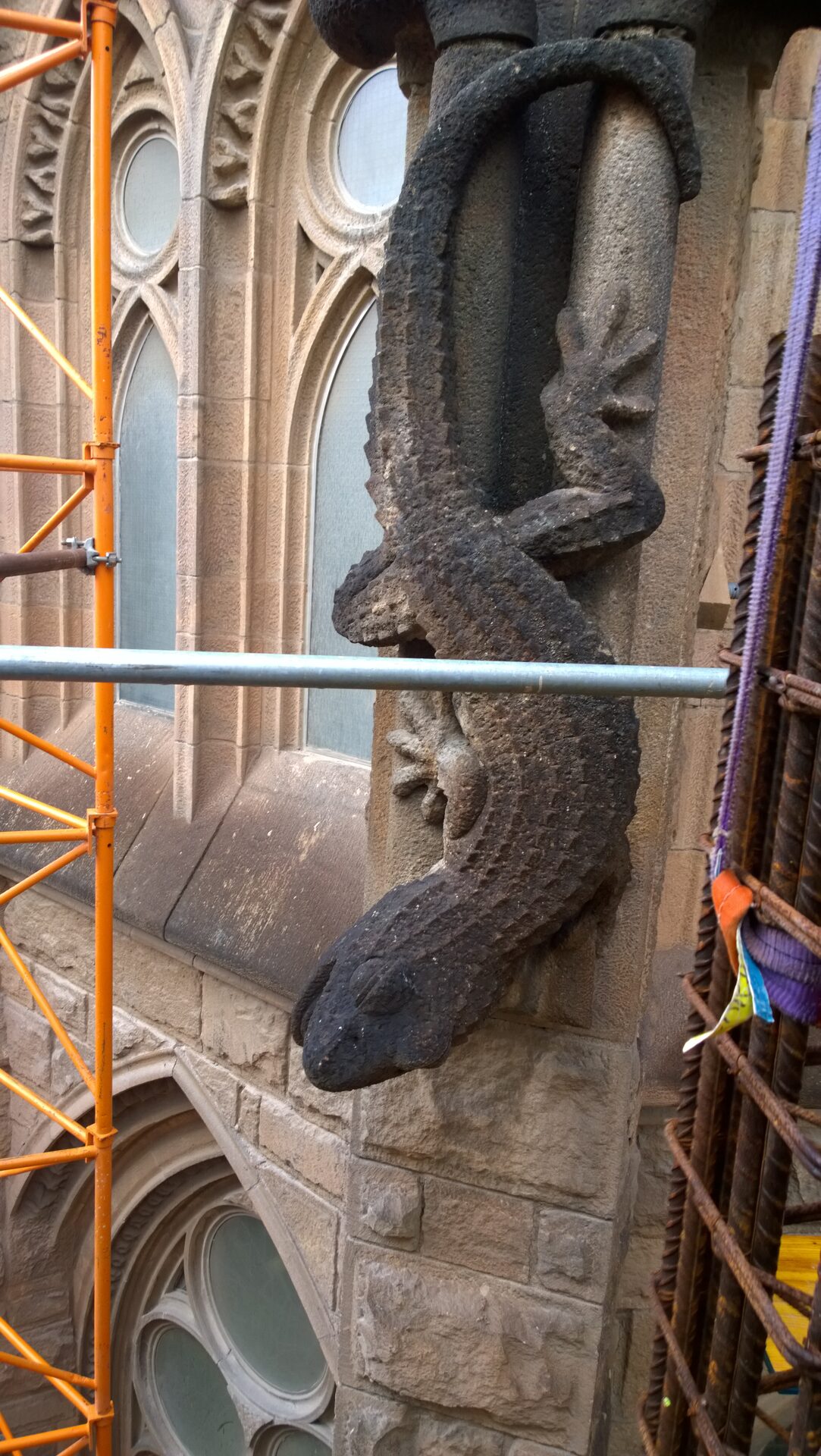 Lagarto de piedra, Sagrada Família